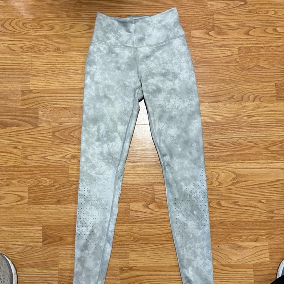 North Face Women's Wander High-Rise Pocket Crop size small - Picture 1 of 5